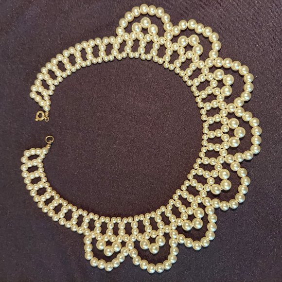 VINTAGE FAUX PEARL CHOKER NECKLACE - Picture 3 of 9
